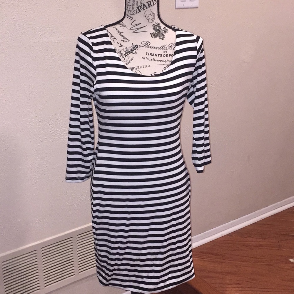 NWT soprano striped dress size Large